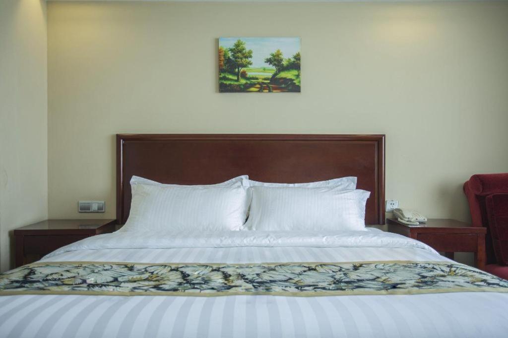 Greentree Inn Taizhou Gaogang District Business Hotel Экстерьер фото